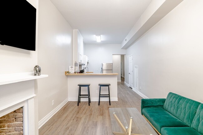 Building Photo - 163 State St