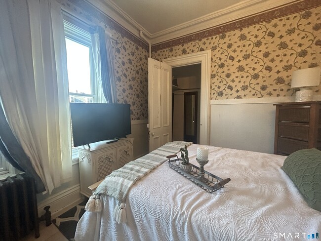 Building Photo - 40 Franklin St