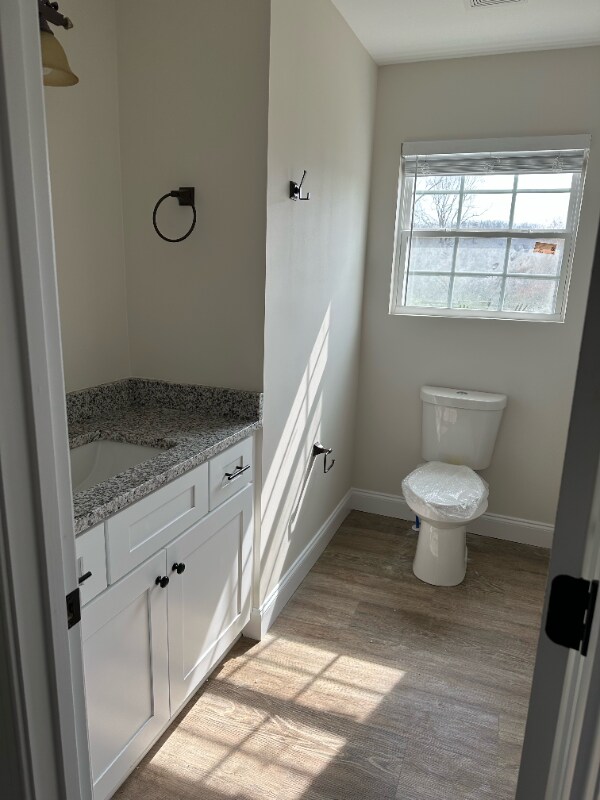 Building Photo - 70 Ernest Way