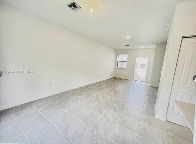 Foto del edificio - 24576 SW 119th Pl