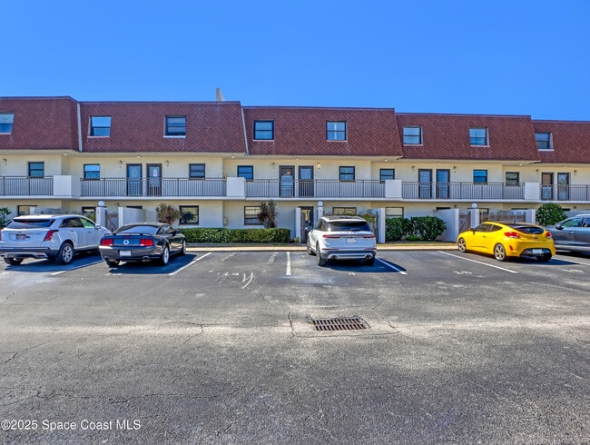 Foto del edificio - 170 Paradise Blvd