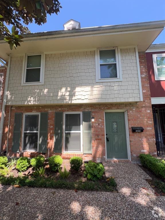 Building Photo - 10379 Briar Forest Dr