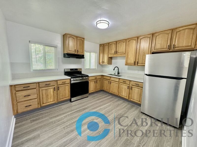 Primary Photo - 3961 Cottonwood St