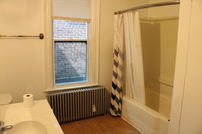 Foto del edificio - 1st floor apartment