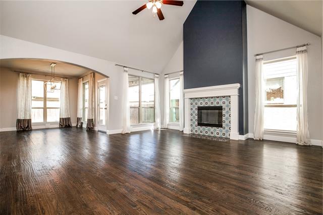 Foto del edificio - 829 Underwood Ln