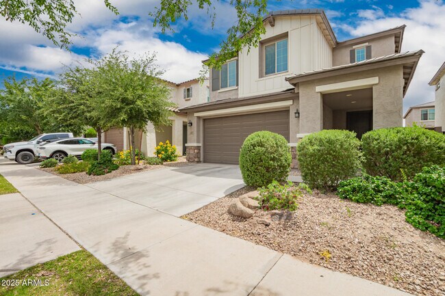 Foto del edificio - 5427 S Canyon Rim