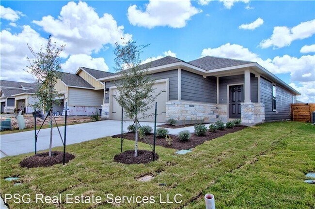 Building Photo - 4 br, 2 bath House - 212 Syrah Ct