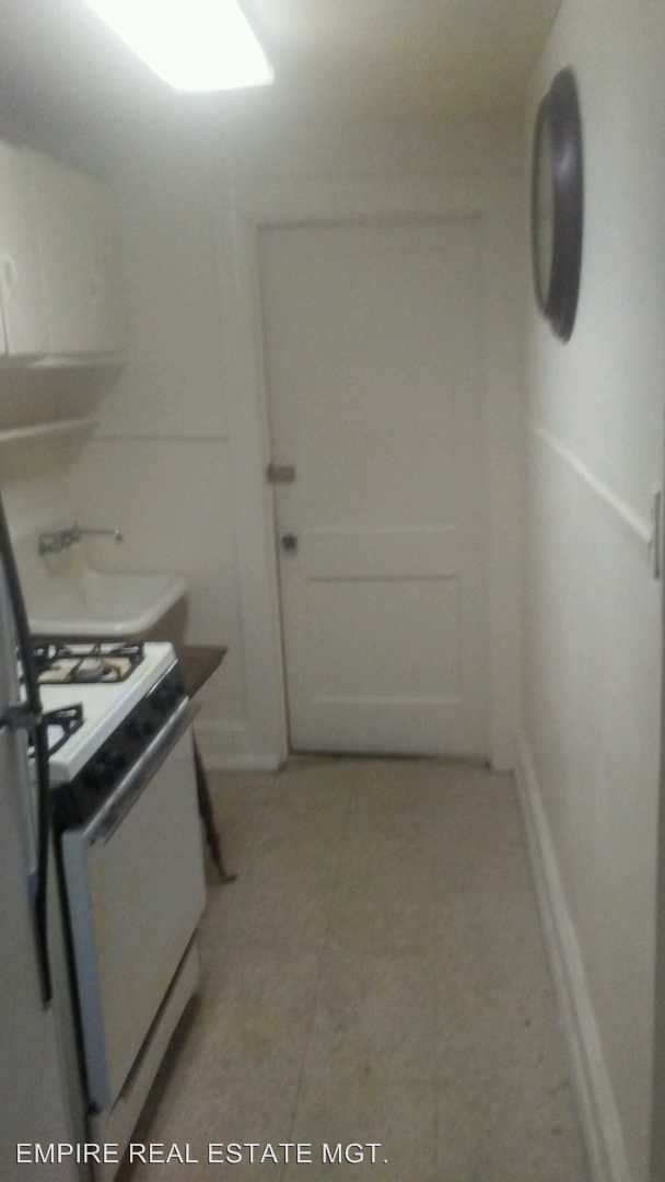 Building Photo - 29 2nd St