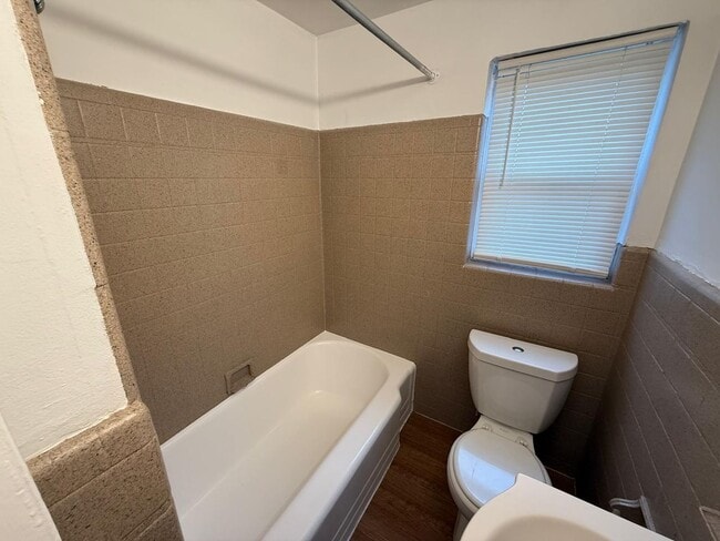 Interior Photo - Maple Court Apartments