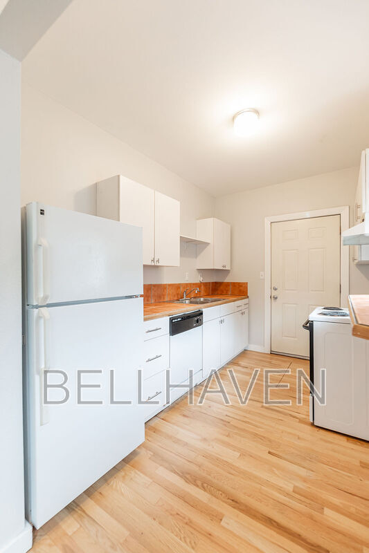 Foto del edificio - 624 W Fort St