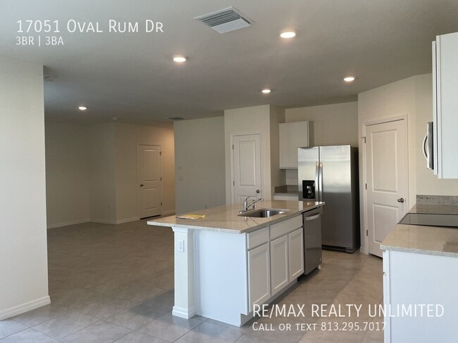 Building Photo - Lagoon Living! Southshore Bay - Oval Rum D...