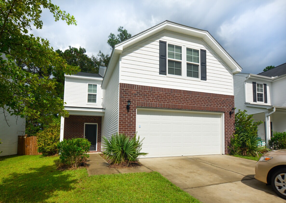 Primary Photo - Beautiful Home in Limehouse Villas of Ladson