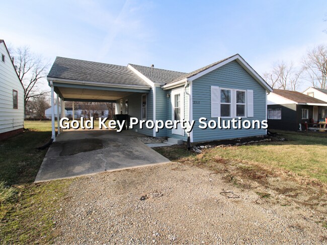 Foto del edificio - MUNCIE 2 BR 1 BA House with Carport and Large Yard (NO SECTION 8)