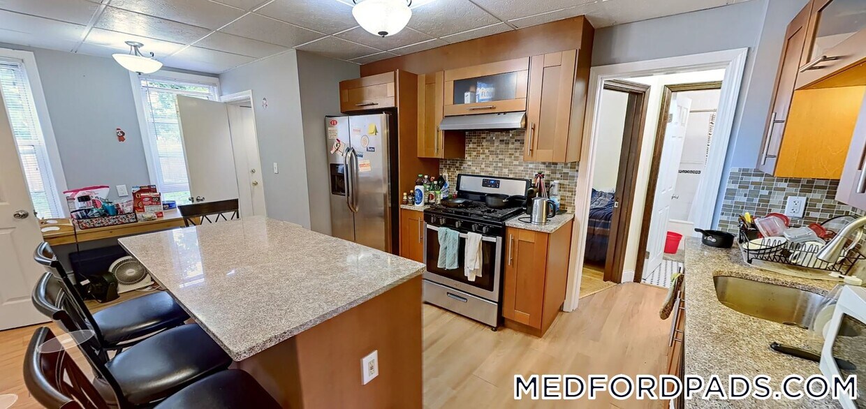 Foto principal - 75 Lyman Ave