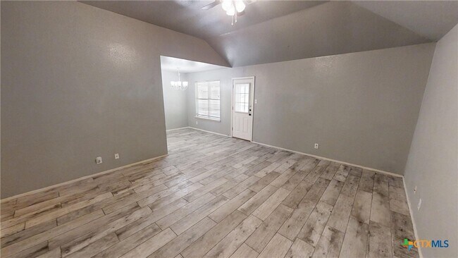 Foto del edificio - 2606 Cross Timber Dr