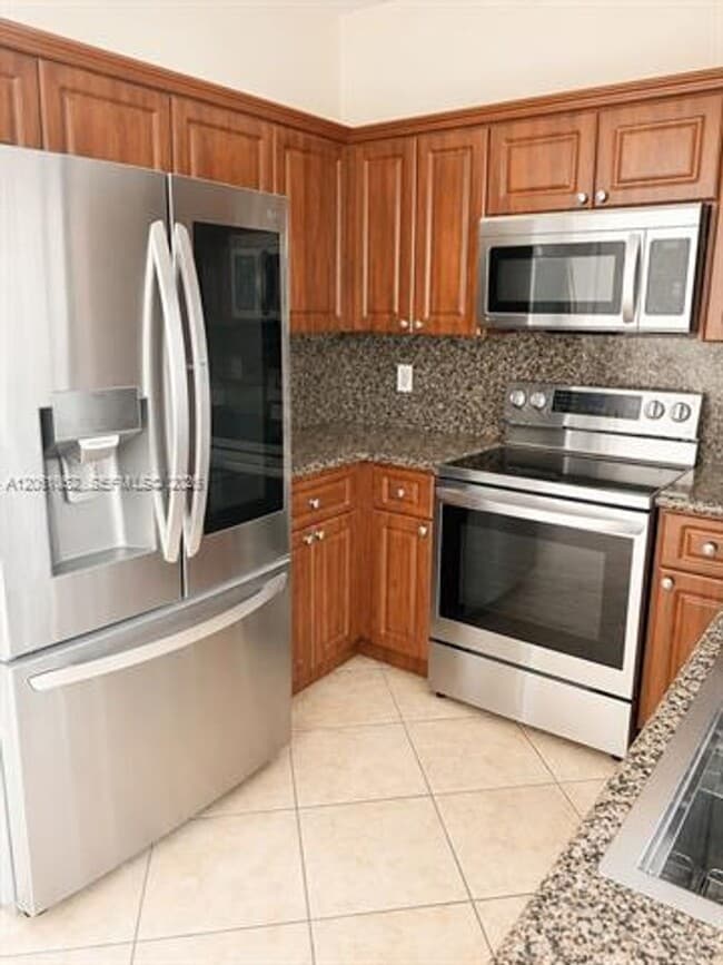 Photo - 8508 NW 141st Ter cu-501 Apartment
