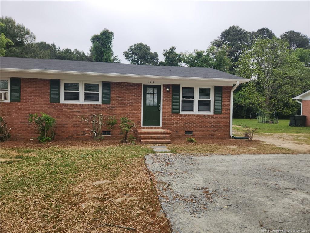 Primary Photo - 419 Windermere Dr