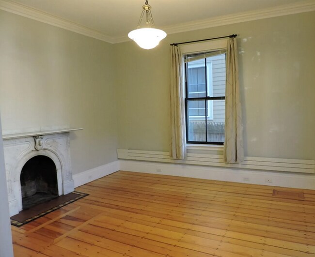 Building Photo - 3.0 bedroom in Cambridge Massachusetts 02138