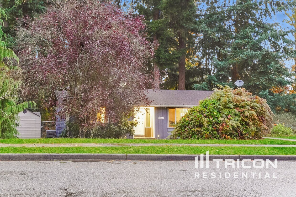 Foto principal - 2504 26th St SE