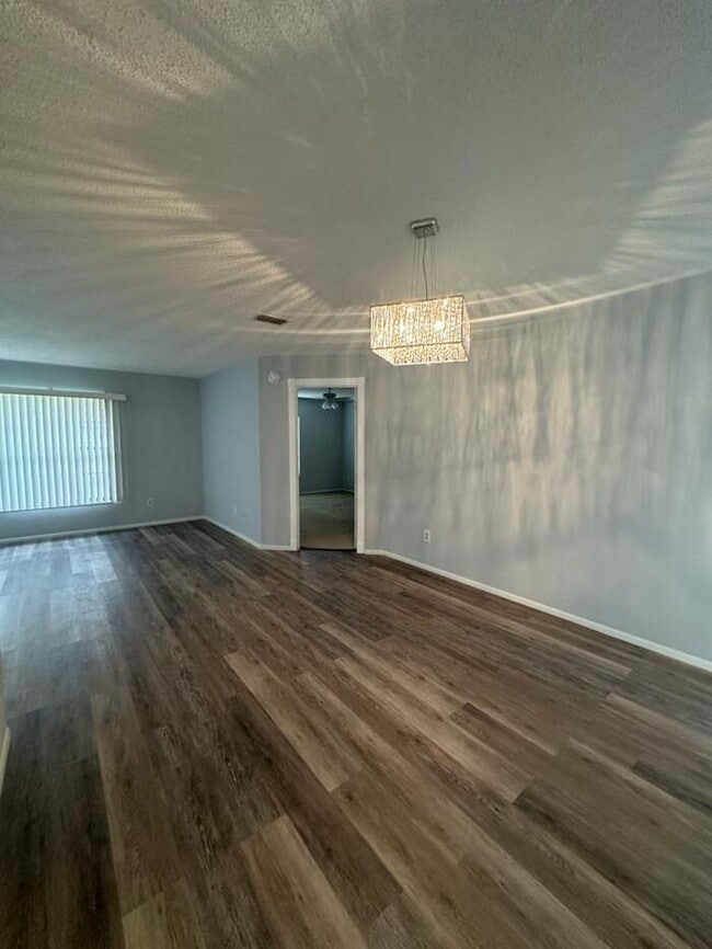 Foto del edificio - 1145 John Ridge Ct