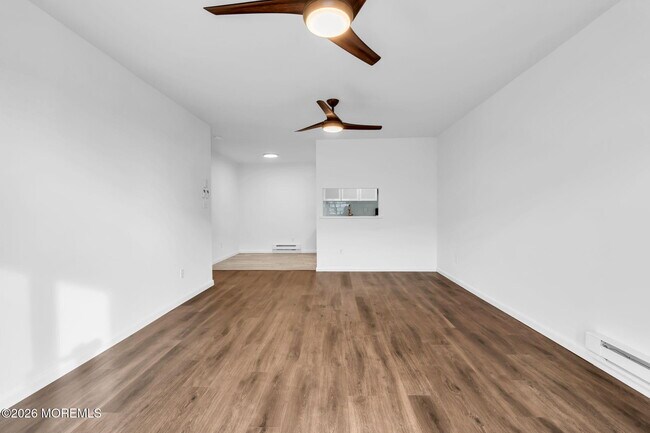 Foto del edificio - 1492 Ocean Ave