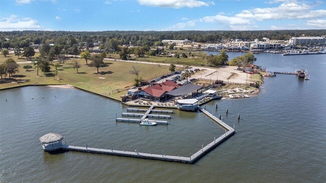 Building Photo - 356 Old Aqua Landing W