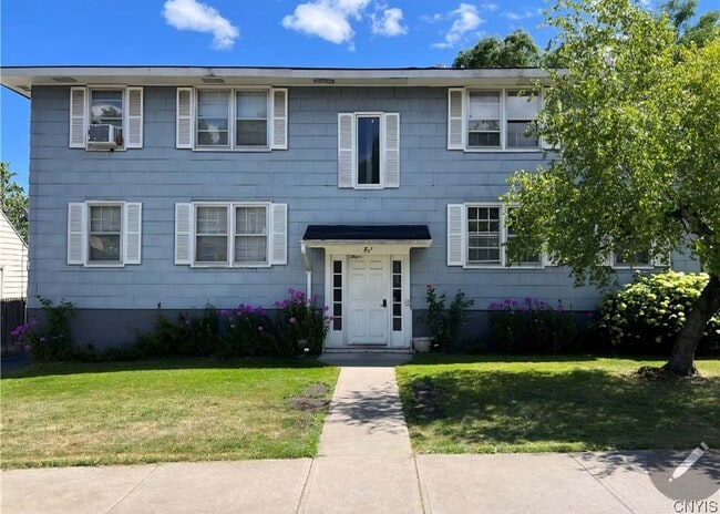 Building Photo - The Flats at Vann Street
