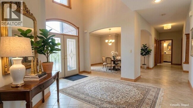 Photo du bâtiment - 380 Shoreview Cir