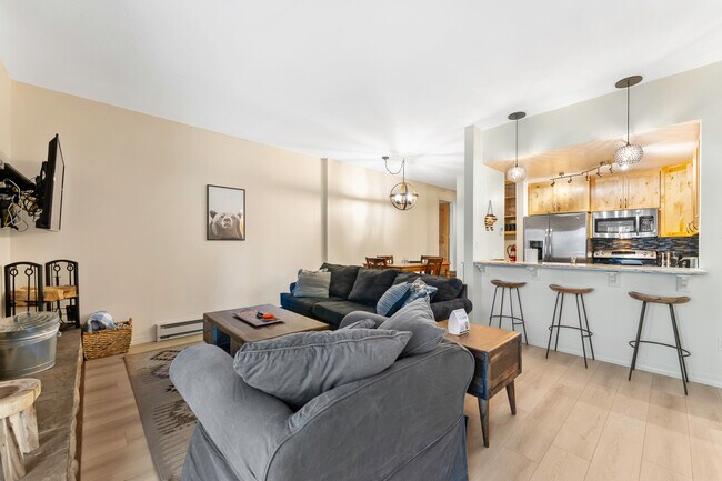 Foto del edificio - 807 Alder Ave