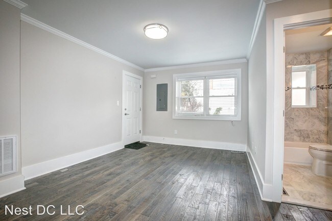 Foto del edificio - 5031 H St SE