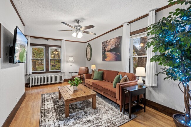 Foto del edificio - 4141 4th Ave S