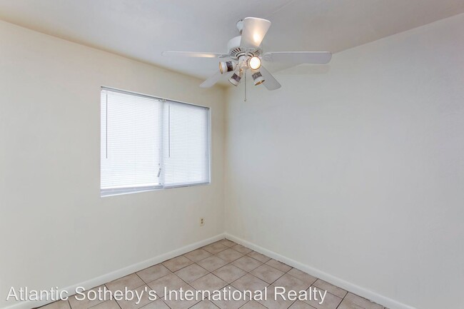 Building Photo - 2 br, 1 bath House - 1801 Bower St. Unit C1