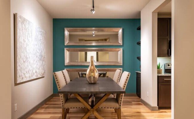 Building Photo - 1 bedroom in Dallas TX 75201