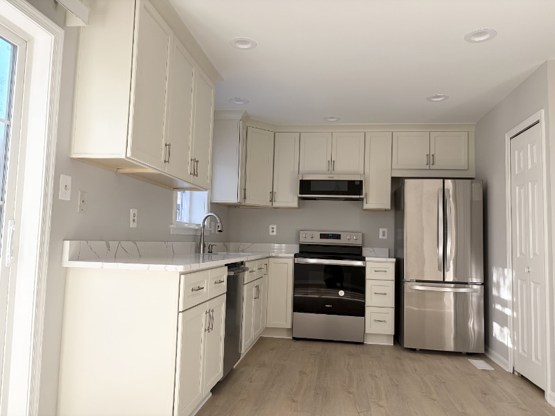 Foto principal - 2990 Mission Square Dr