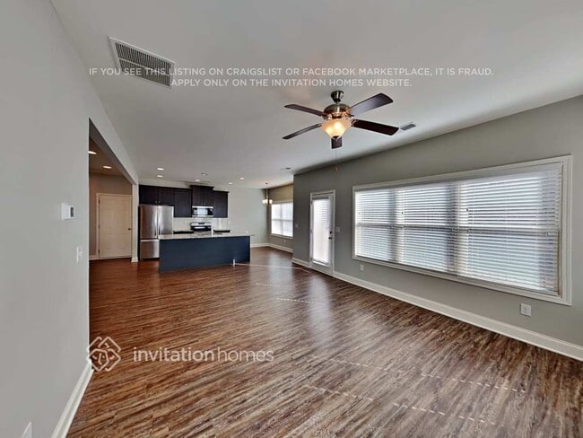 Foto del edificio - 290 Wood Point Way