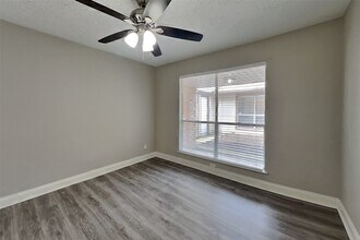 Building Photo - 12706 Pantano Drive