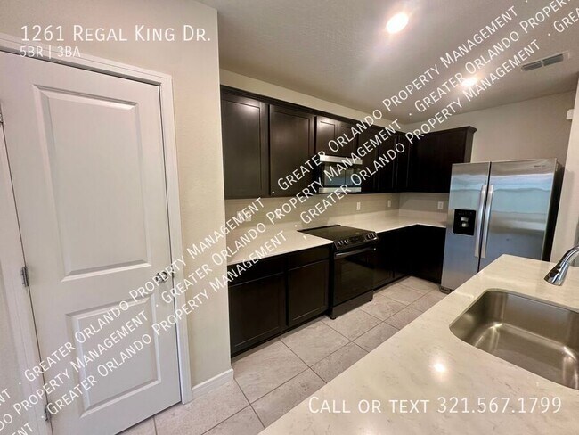 Building Photo - 1261 Regal King Dr