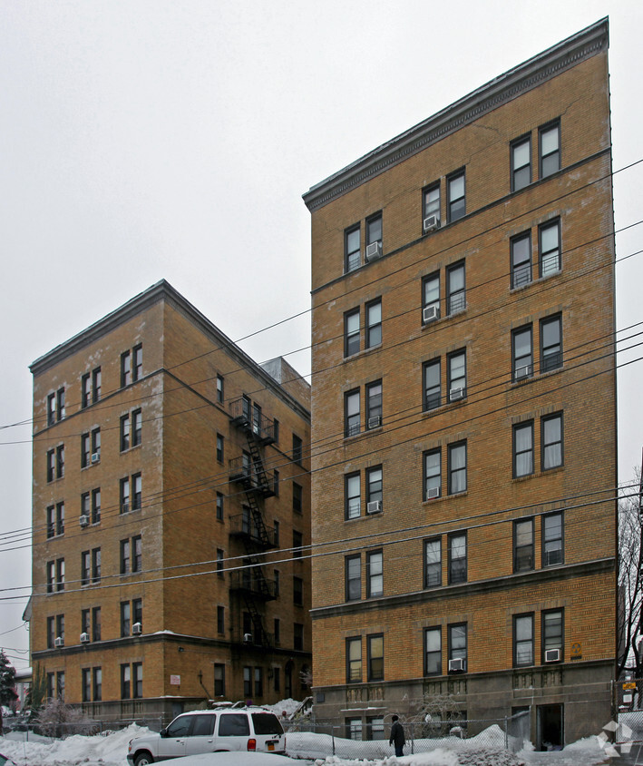 Primary Photo - 54 S 2nd St