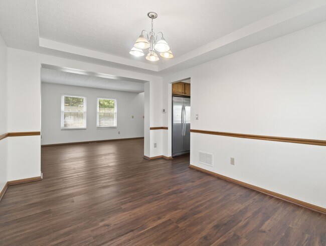 Foto del edificio - 2236 Golden Meadows St