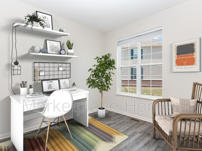 Building Photo - 15014 Quincy Cir