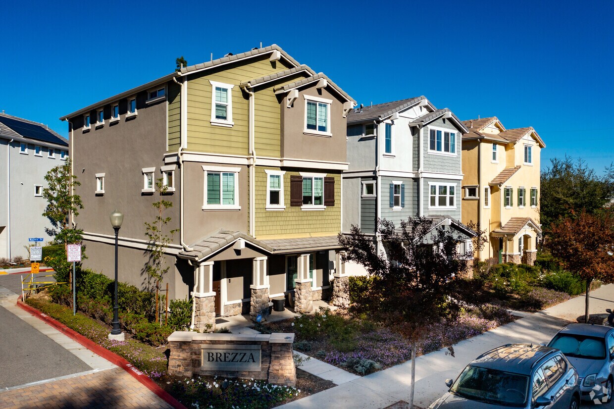 22001 Nordhoff St, Chatsworth, CA 91311 Apartments in Chatsworth, CA