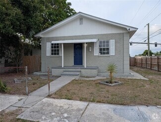 Building Photo - 1316 Holmes Ave