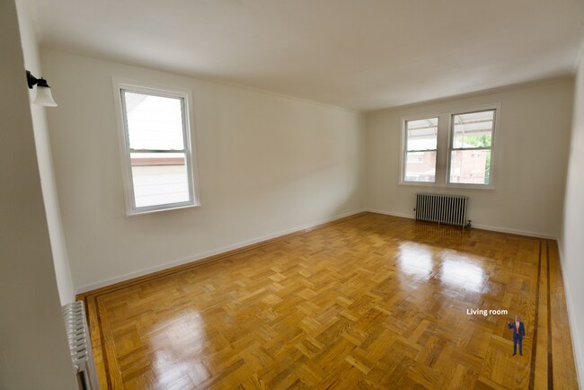 Foto del edificio - 3922 Amundson Ave