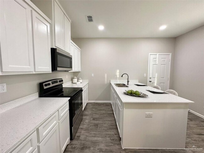 Foto del edificio - 7807 N 58th Ln