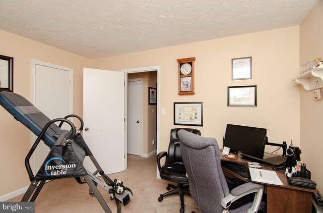 Building Photo - 5136 Mallards Landing Dr
