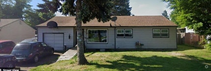 Building Photo - 13606 SE Mill St