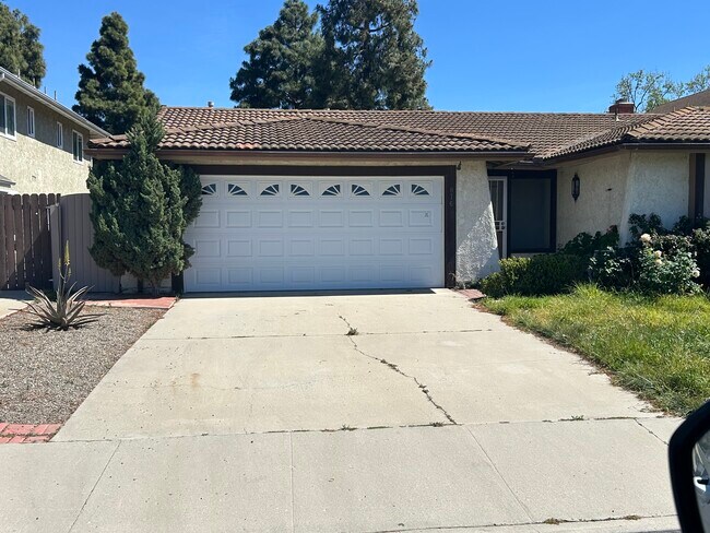 Foto del edificio - 876 Palmer Ave