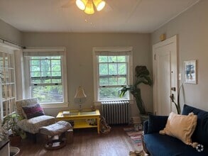 Building Photo - 54 Elm Ave
