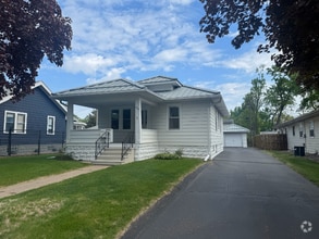 Building Photo - 1316 Lyndale Ave