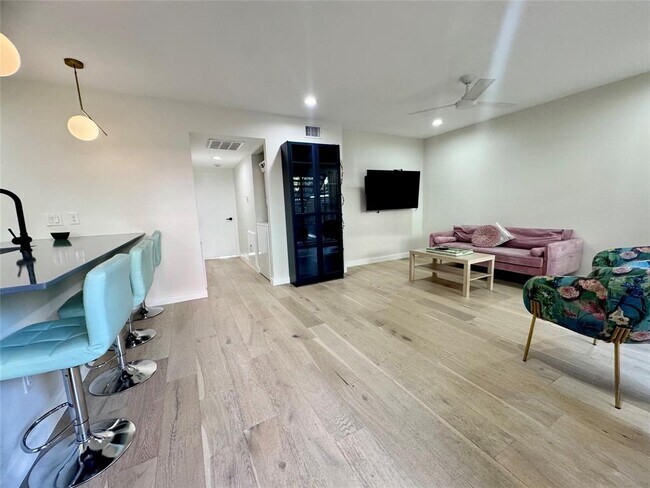 Foto del edificio - 400 E 30th St